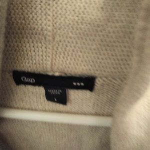 Gap Double Pocket Vest